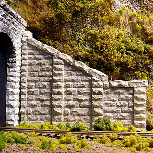 Chooch 8402 HO Scale Cut Stone Sloped Abutment