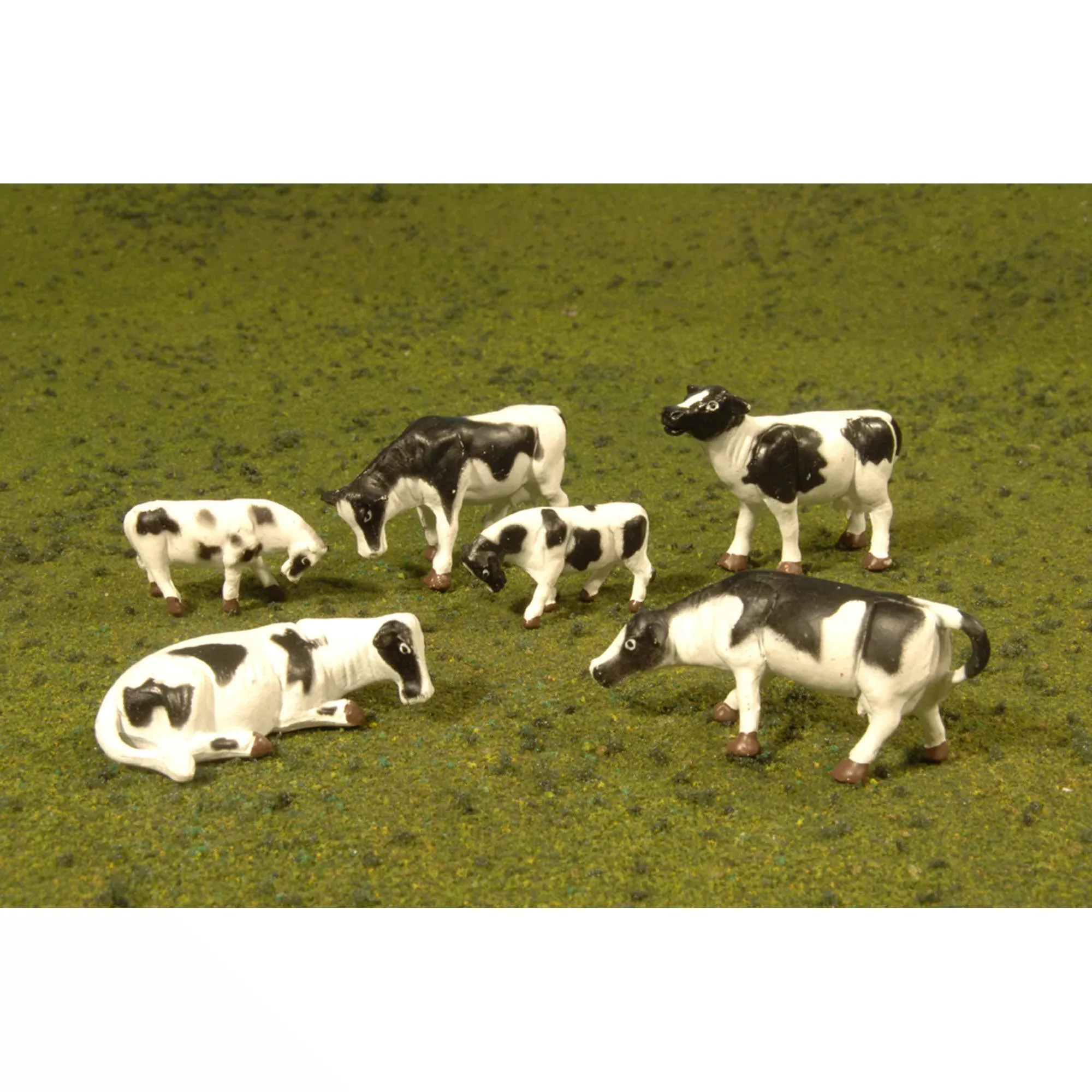 O Cows Black & White Figures Set (6) (BAC33153)