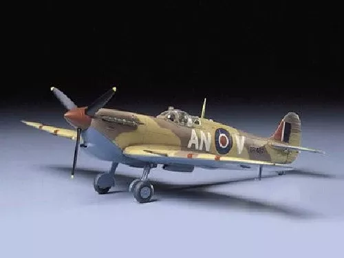 Tamiya 1/48 Super Marine Spitfire Mk.vb Trop Model Kit