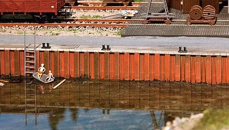 Walthers SceneMaster 949-4150 HO Scale Harbor Wall Kit - pkg(2)